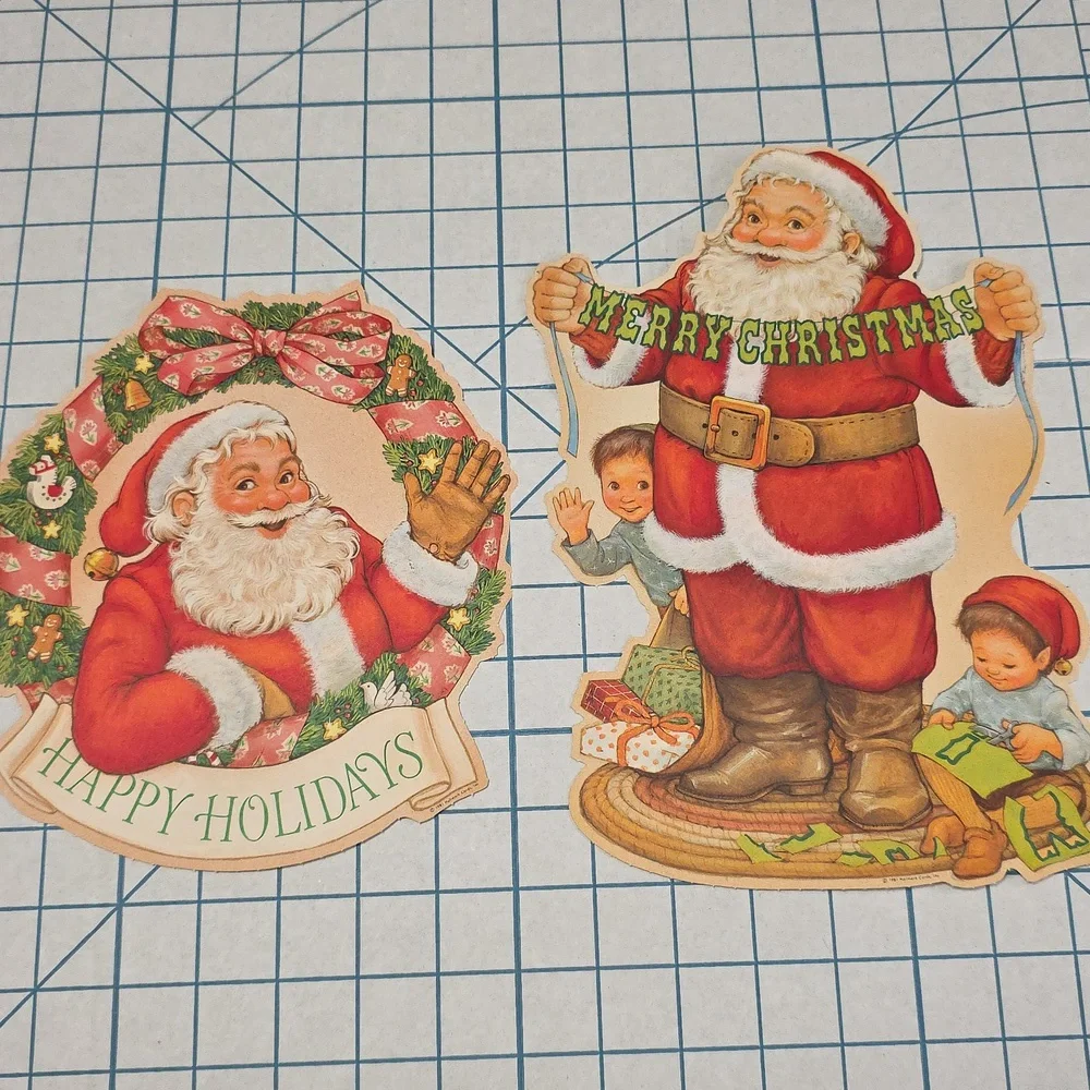 Hallmark Cards Inc Santa Holiday Decorations 1981,‎ Vintage
